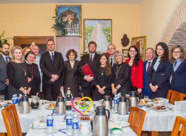 Polscy dyplomaci odwiedzili hospicjum w Wilnie