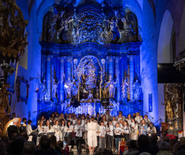 Jubileuszowy koncert Deus Meus i zbiórka w Bazylice w Bolesławcu (8)