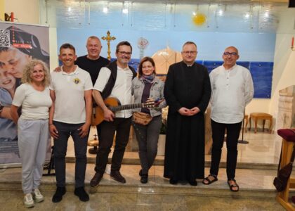NMP w Białogórze, rycerze i koncert, czyli cud nad morzem