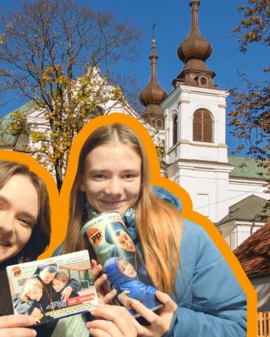 Akcja wolontariuszek w Lasku Bielańskim w Warszawie Akcja wolontariuszek w Lasku Bielańskim w Warszawie