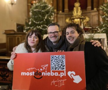 Gosia Hutek, Grzegorz Kiciński i Jasiek Piwowarczyk - Święto Dobroci u Franciszkanów na Senatorskiej w Warszawie (1)